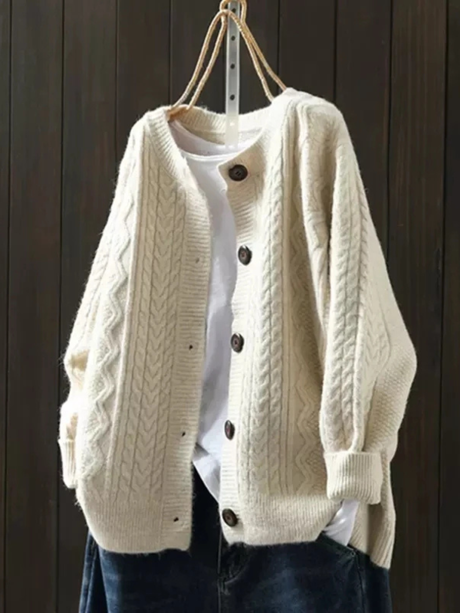 Marina – Elegant Refined Cardigan