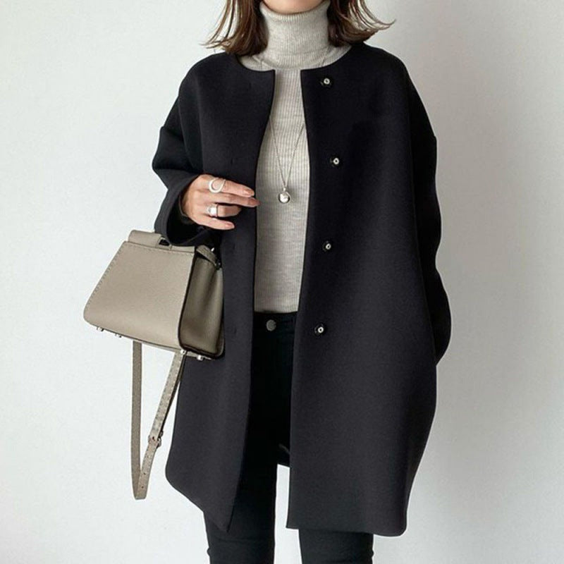 Eleanor – Elegant Straight-Cut Coat