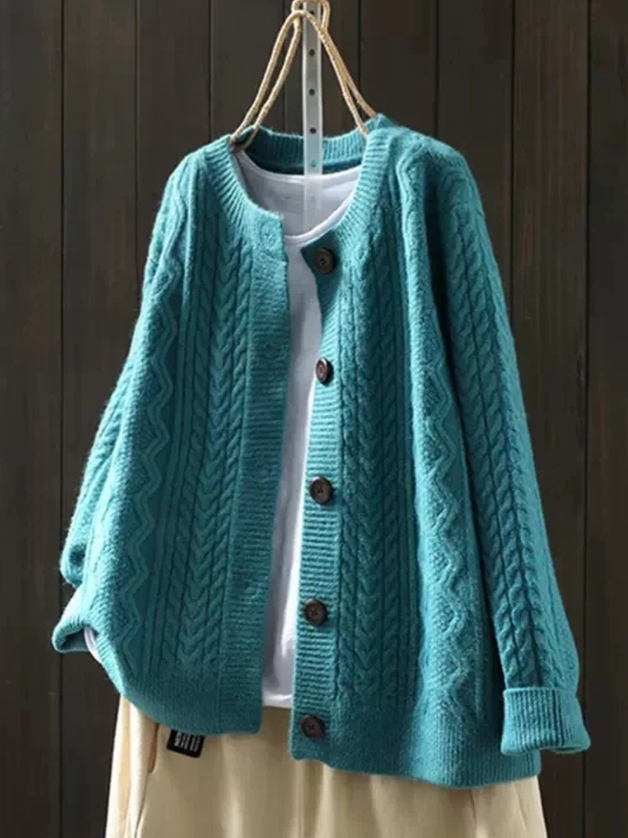 Marina – Elegant Refined Cardigan