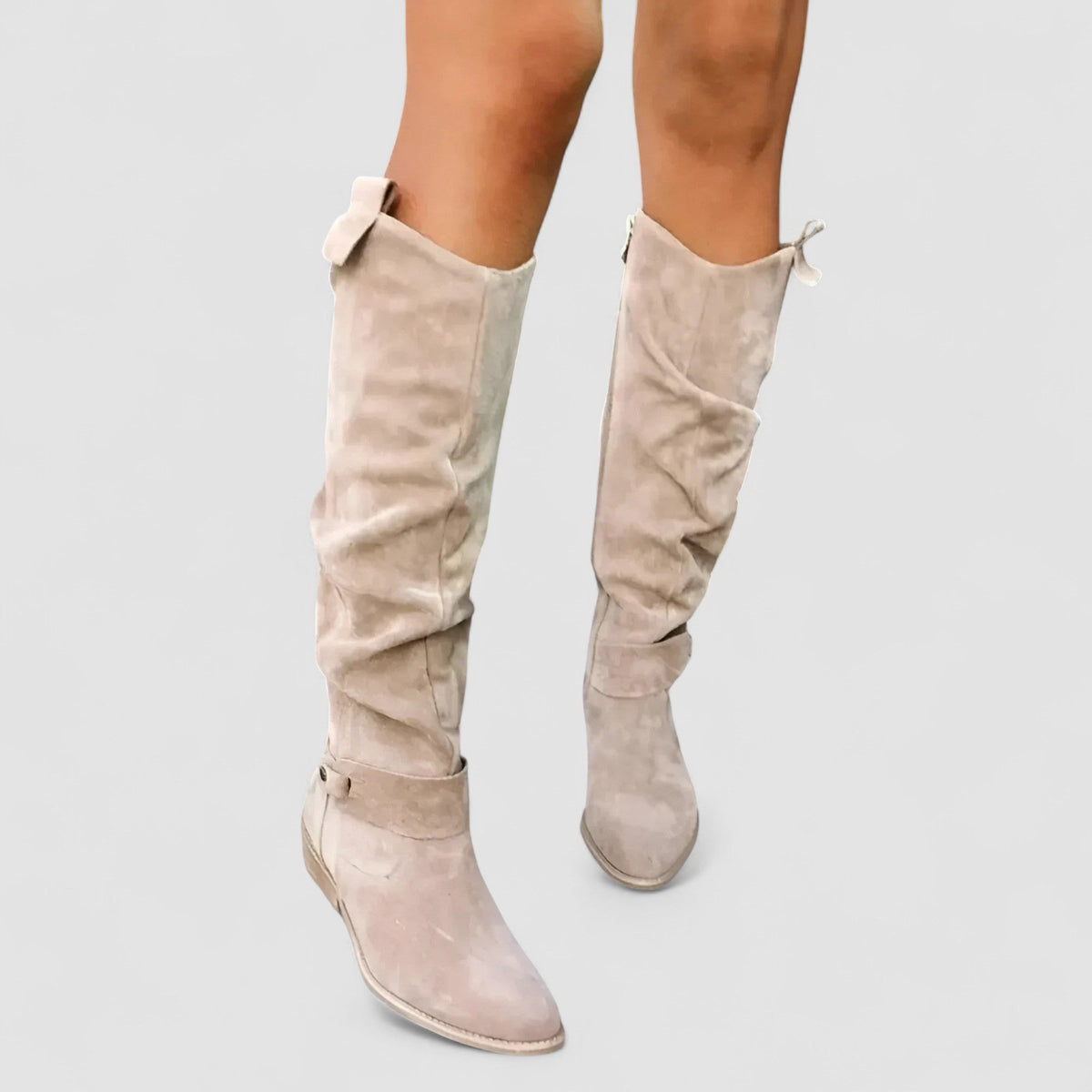 Chelsea – Elegant Suede Boots