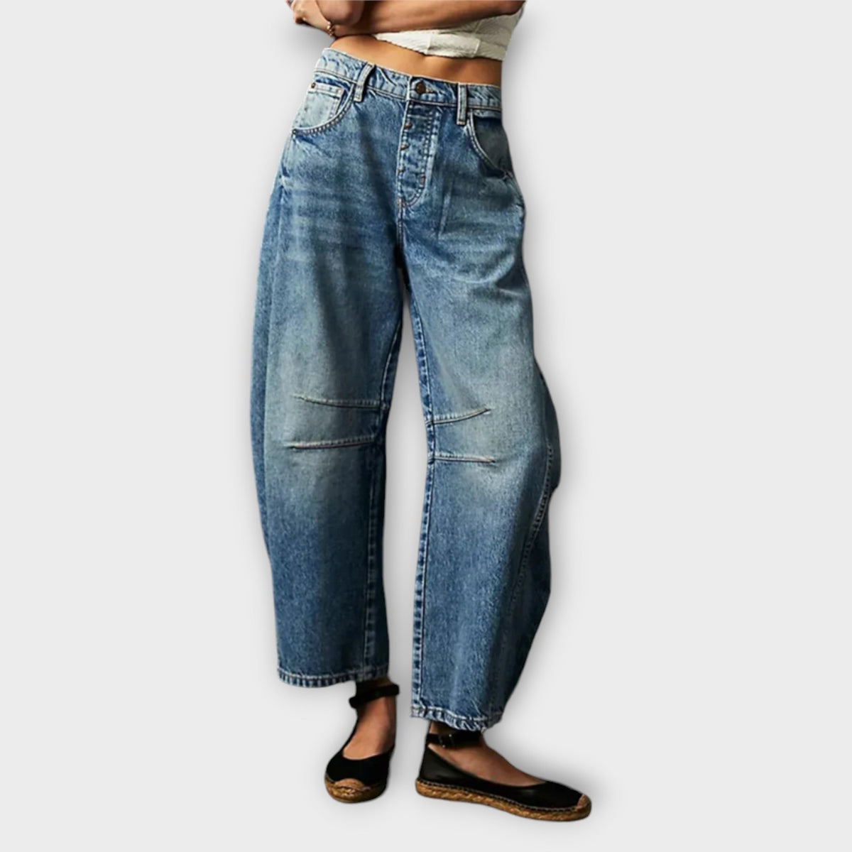 Luna – Classic Flared Denim Jeans
