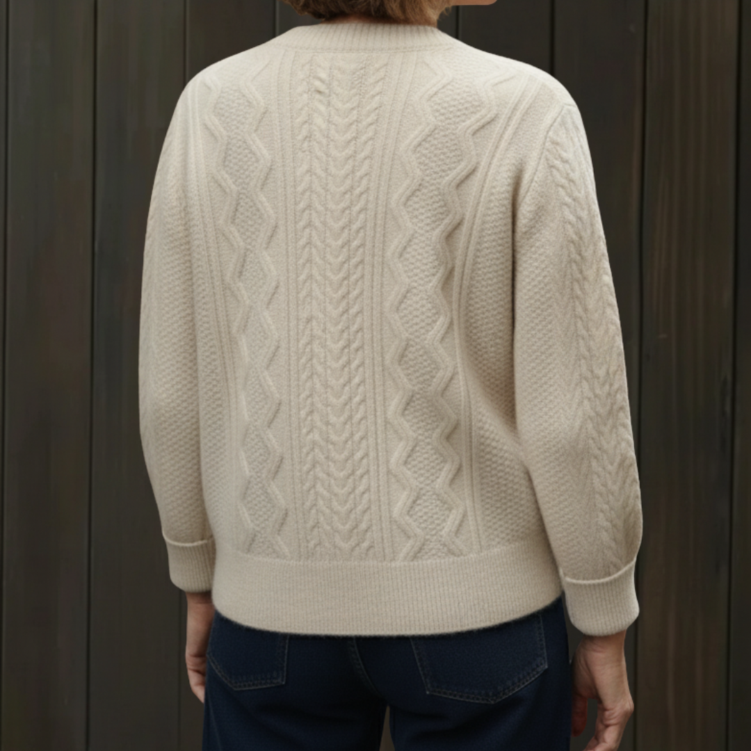 Marina – Elegant Refined Cardigan