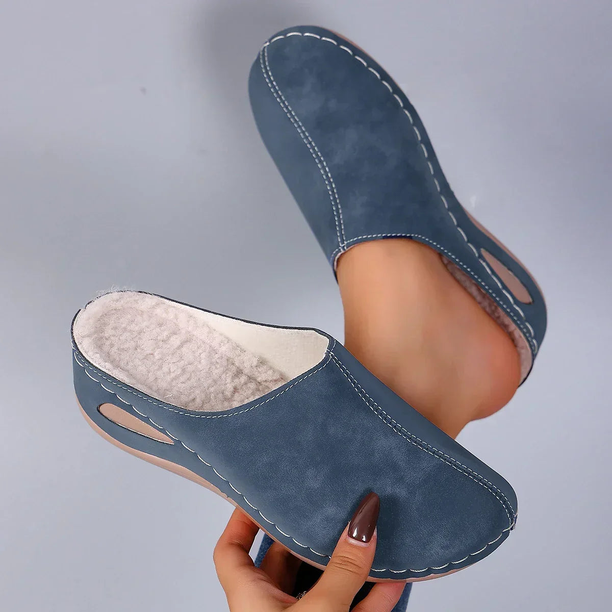 Evelynn – Elegant Orthopaedic Slippers