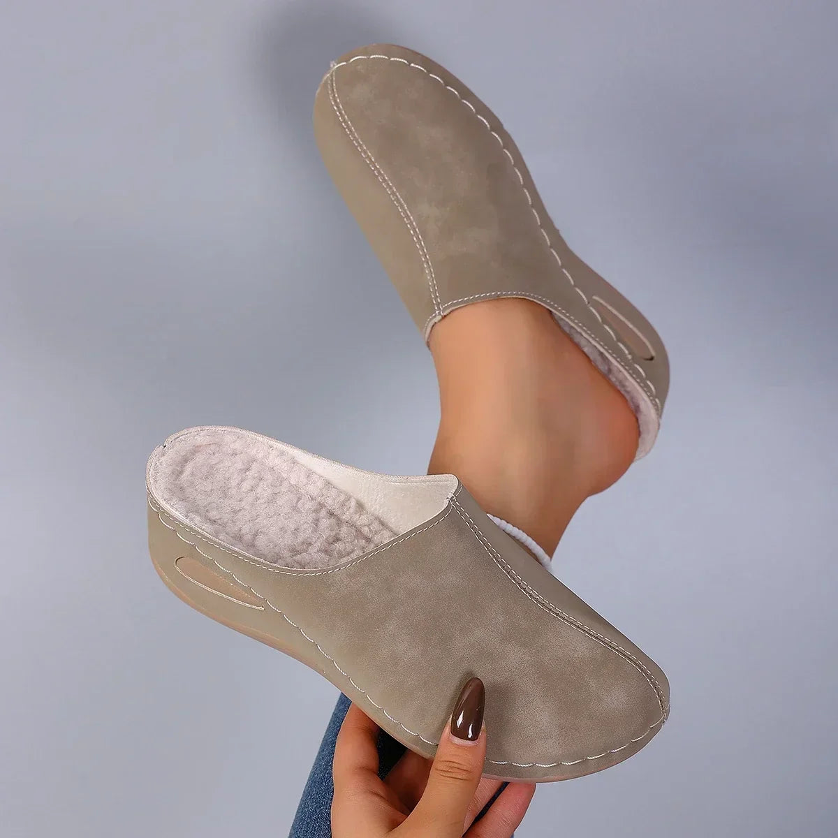 Evelynn – Elegant Orthopaedic Slippers