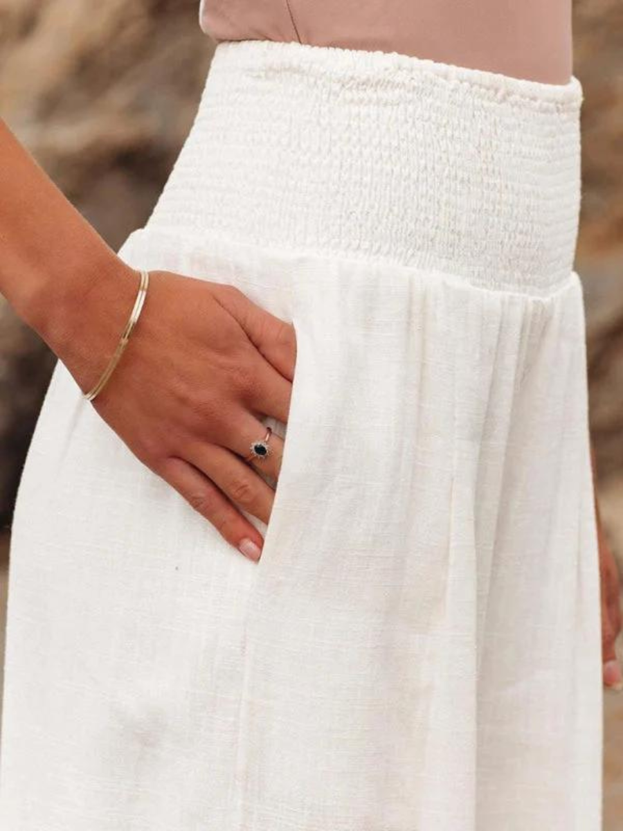 Lily – Flowy Flared Trousers