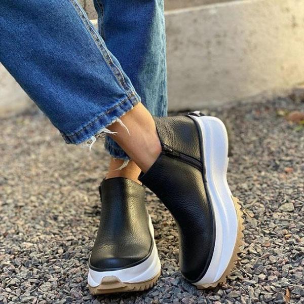 Grace – Minimalist Ankle Boots