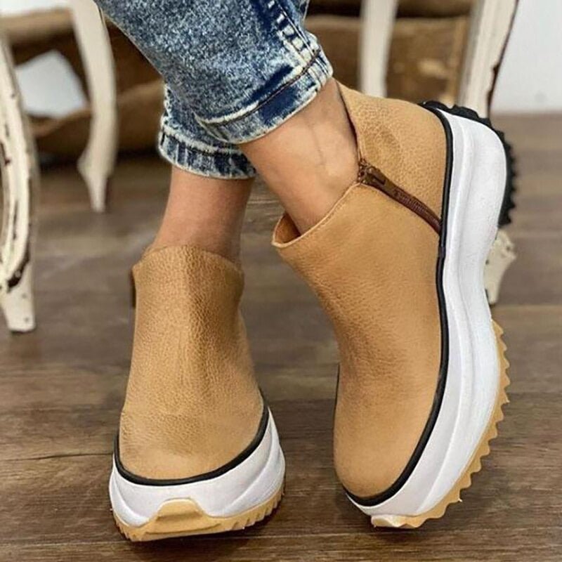 Grace – Minimalist Ankle Boots
