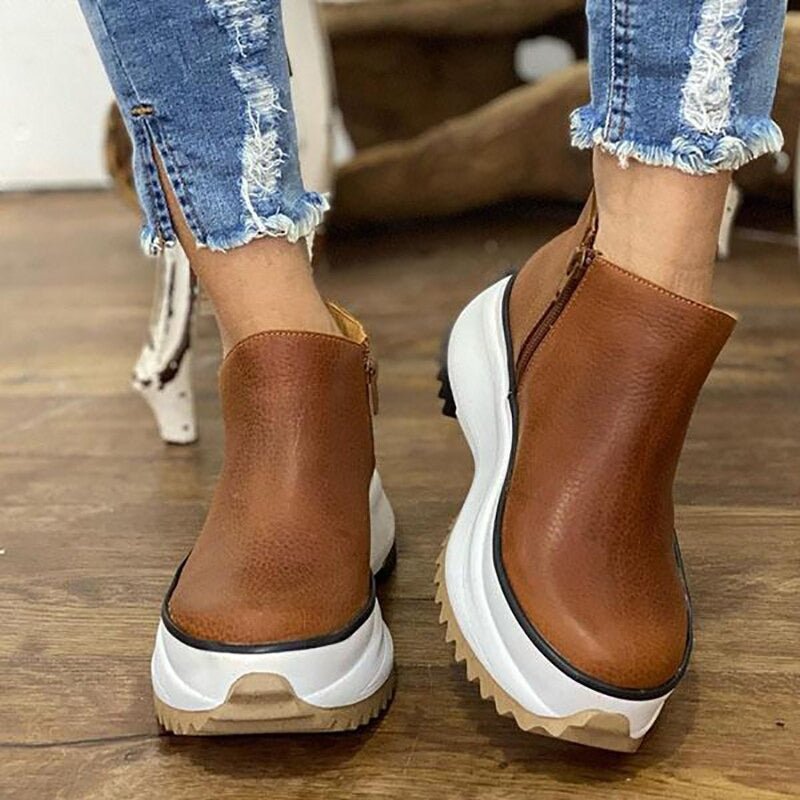Grace – Minimalist Ankle Boots