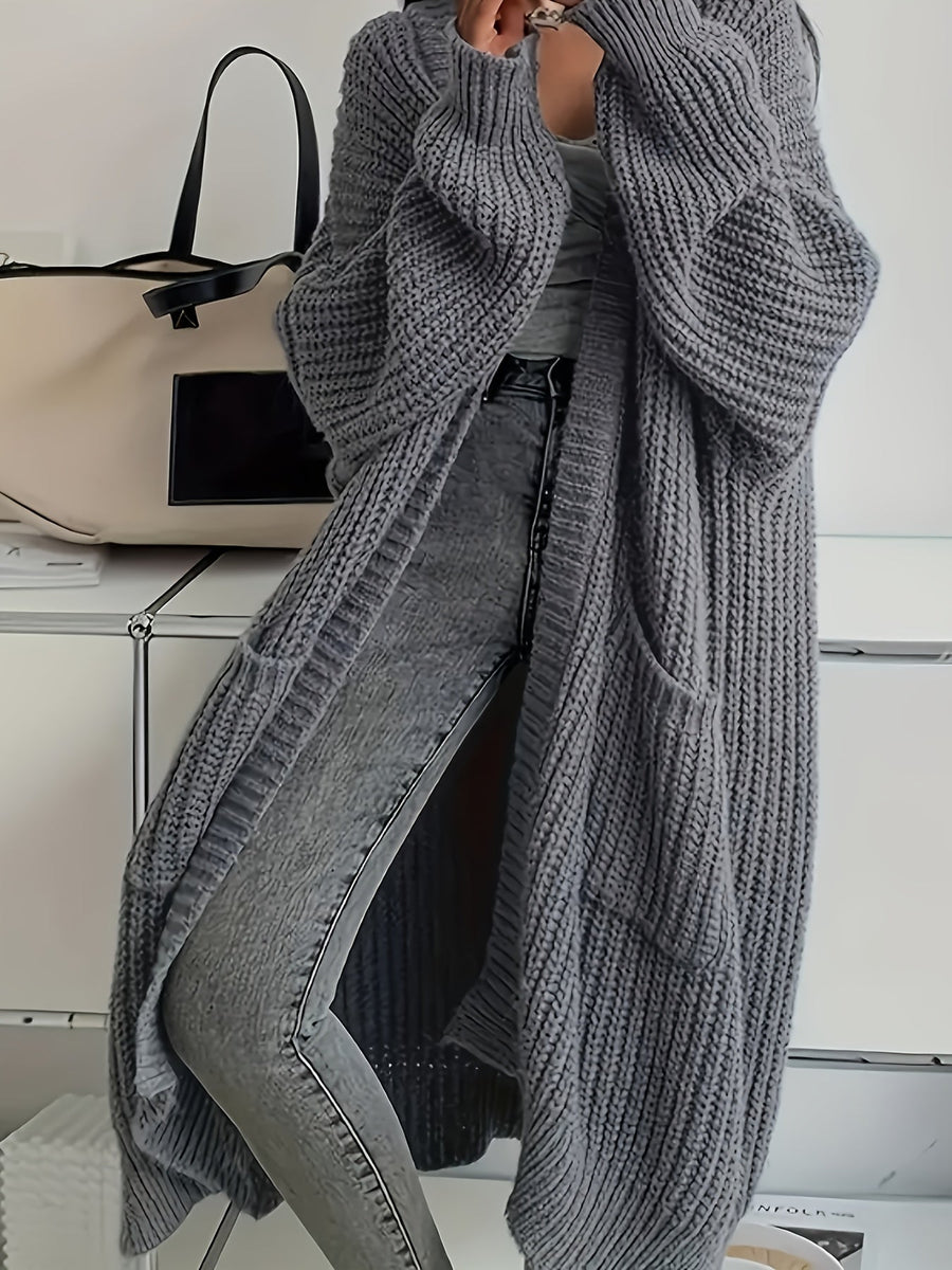 Charlotte – Elegant Cardigan with Pockets